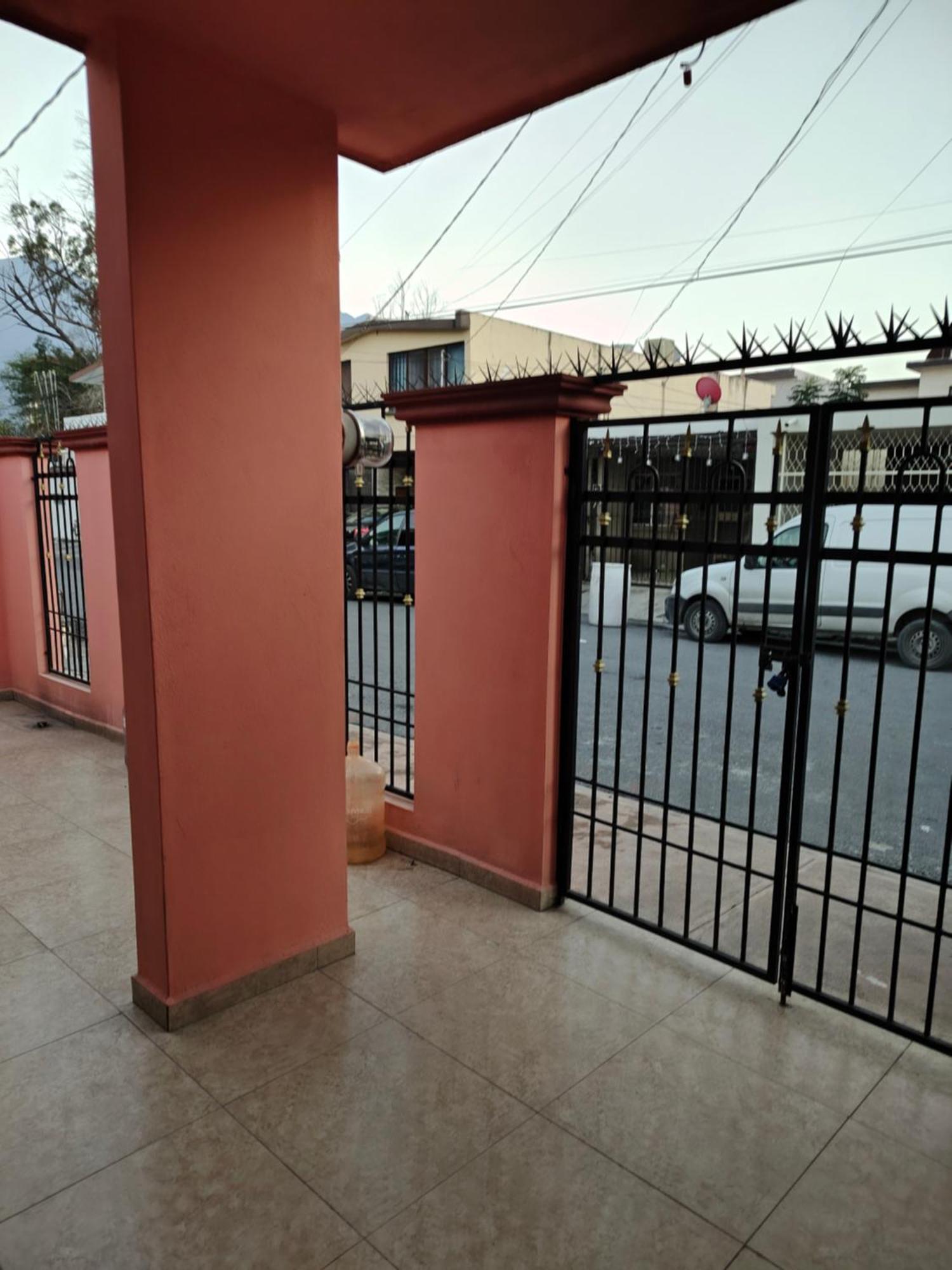 Tecnologico Habitación en casa particular Monterrey